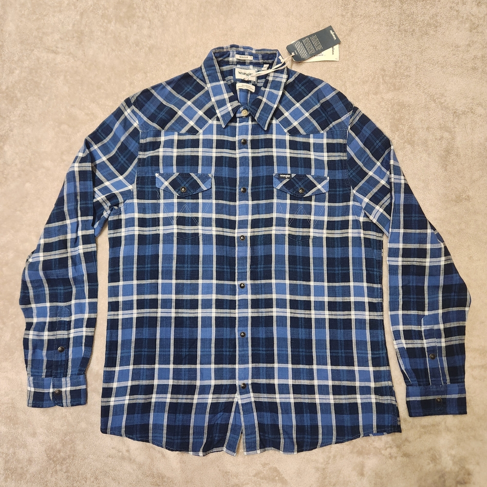 Wrangler NWT Men's Blue and White Plaid 100% Organic Cotton Shirt